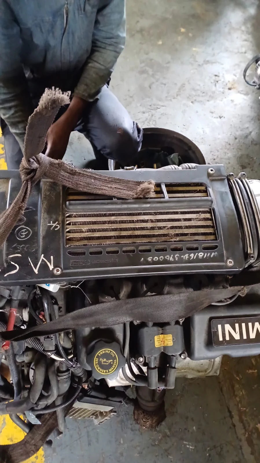 MINI COOPER W11B16AA ENGINE
