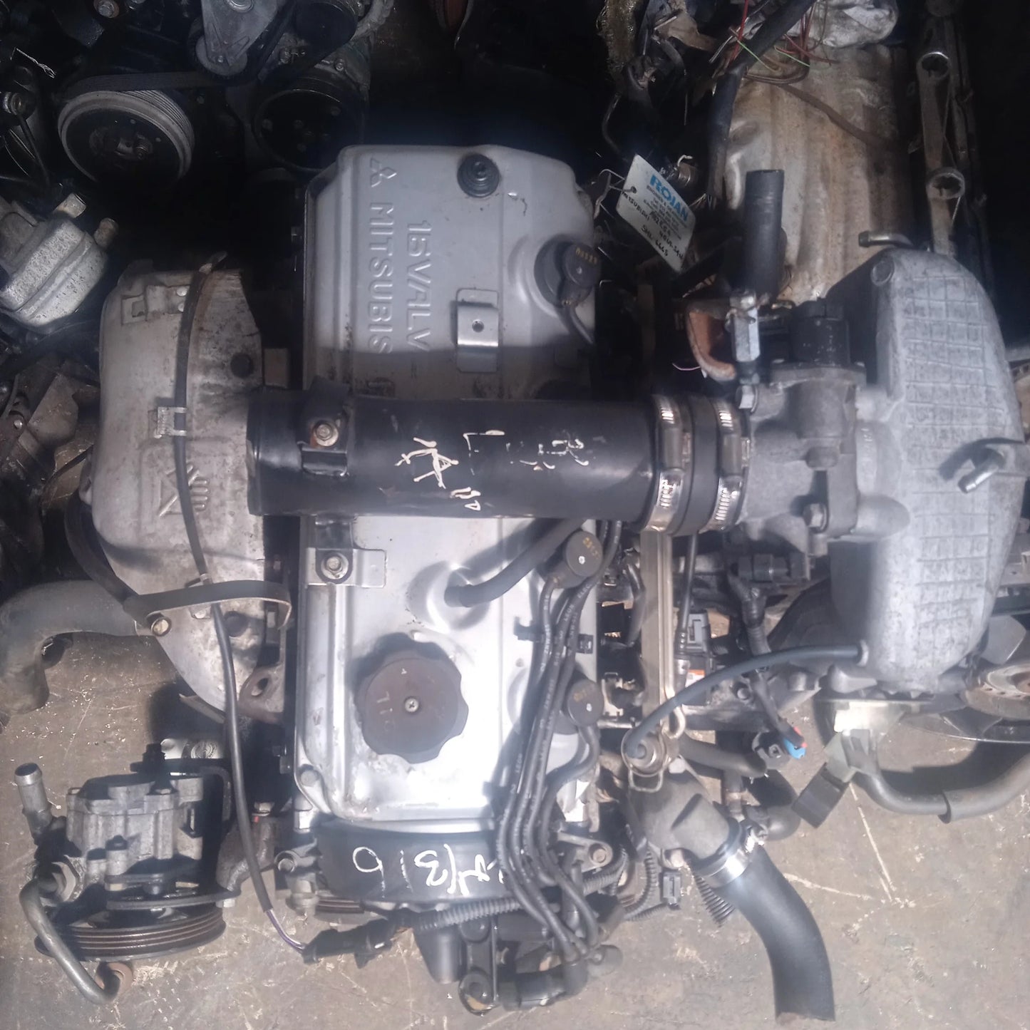 Mitsubishi 4G69 Engine