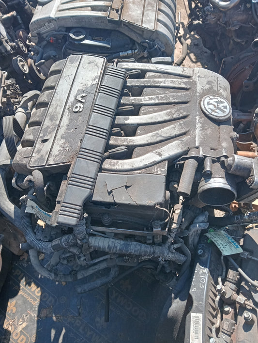 Volkswagen Toureg 3.6 R36 V6 Fsi Engine(Bhk)