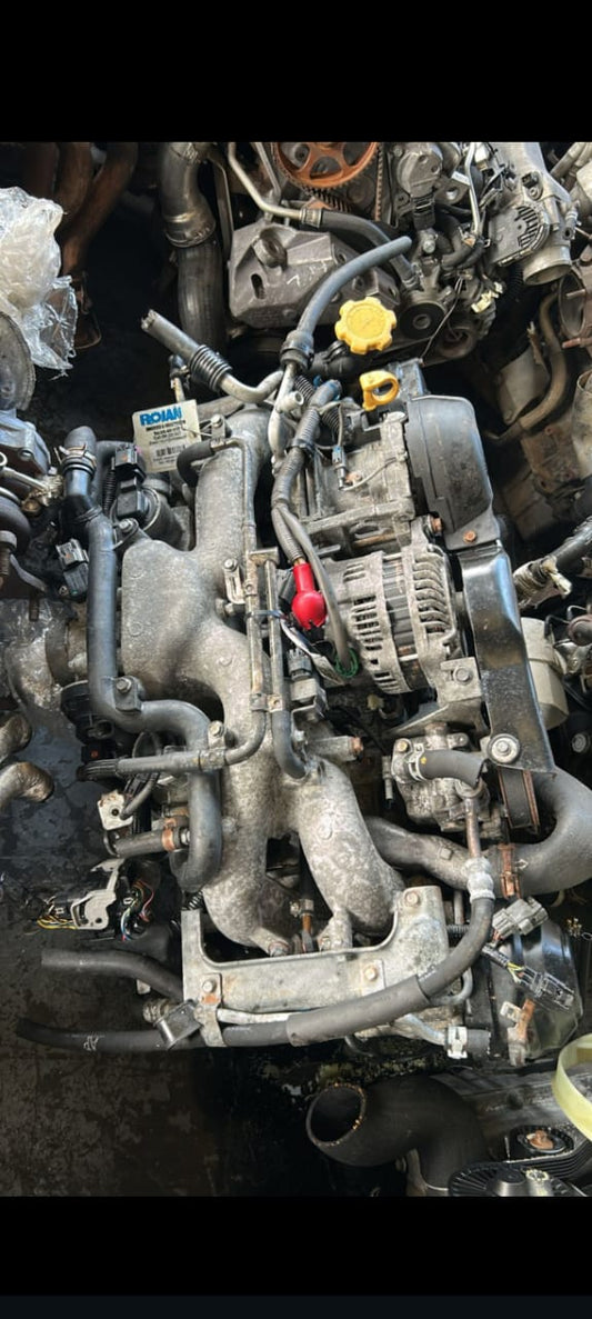 Subaru Impreza EJ204 engine