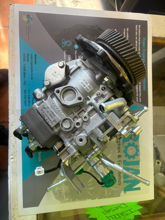 Isuzu 4JA1T diesel pump