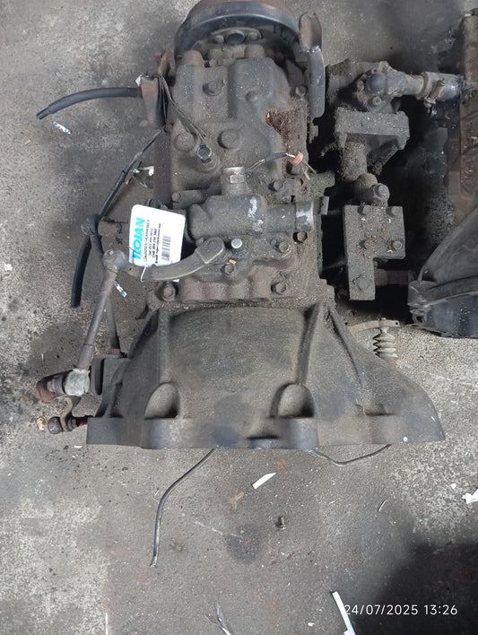 TOYOTA 11B GEARBOX