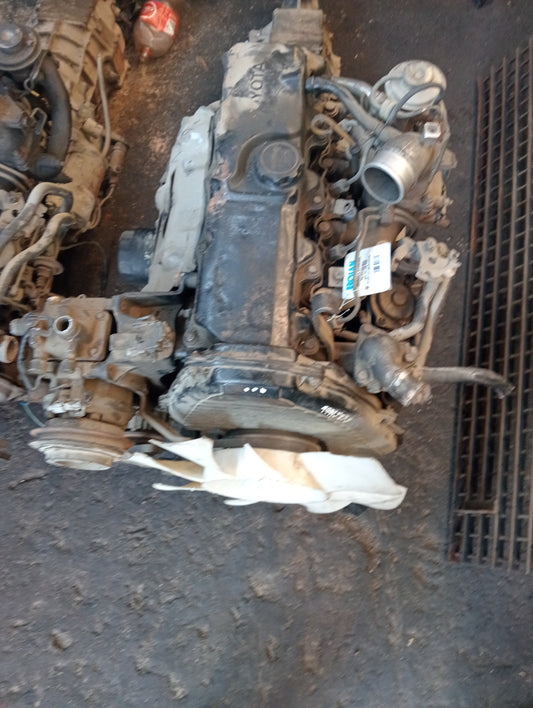 Toyota 2L Engine