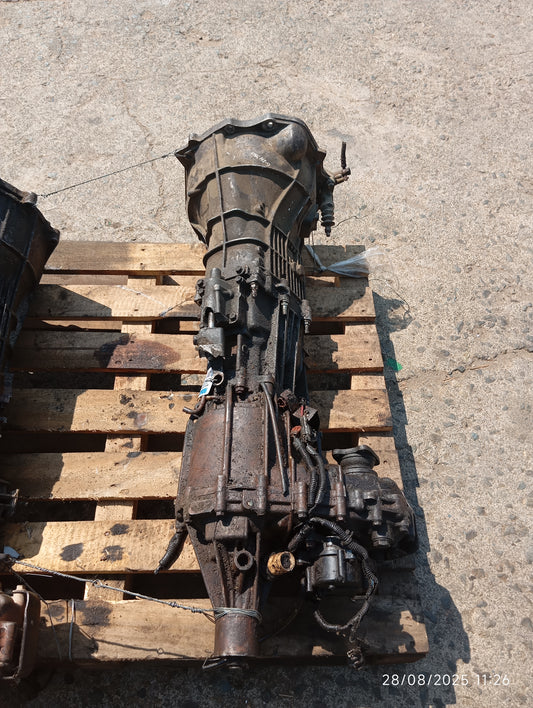 ISUZU 4JH1 MANUAL 4X4 GEARBOX