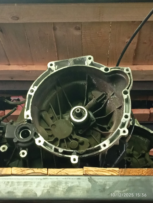 Ford HXDA MANUAL GEARBOX